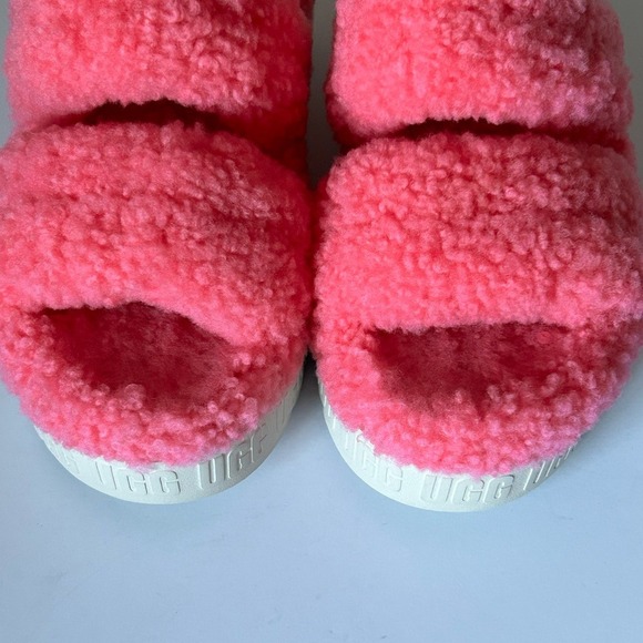UGG Pink Rose Fluffita Oh Yea Sheepskin Fur Slippers Slides Sandals Size 7 - Picture 4 of 8